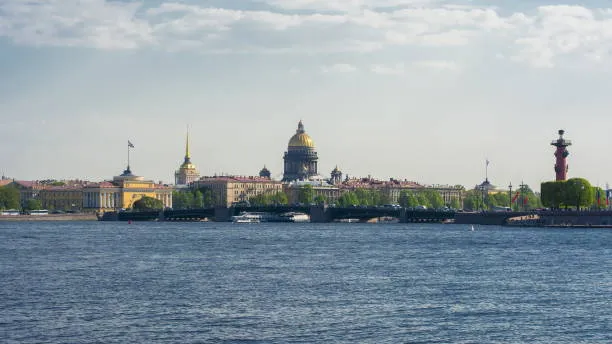 Что взять с собой в поездку: список для комфортного путешествия